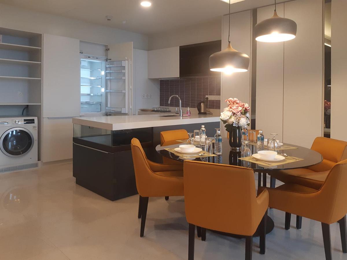 The Tropicana Serviced Suites Klcc Куала-Лумпур Экстерьер фото